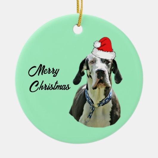 Harlequin Great Dane mit Weihnachtsmannmütze Keramik Ornament (Vorne)