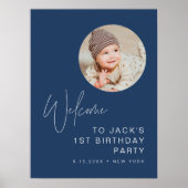 HARLOW Minimalistisches Geburtstag Foto Begrüßungs Poster (Vorne)