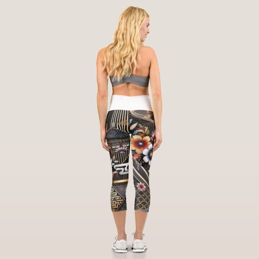 Harmonie von Erbe und Modernität Capri Leggings (Rückseite)