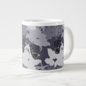 Harmonisch Fütternd Monarch Butterfly-Paar Jumbo-Tasse (Vorderseite Rechts)