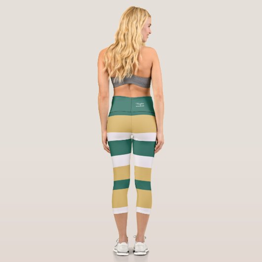 Harmony Stripes Lines Green Gold White Capri Leggings (Rückseite)