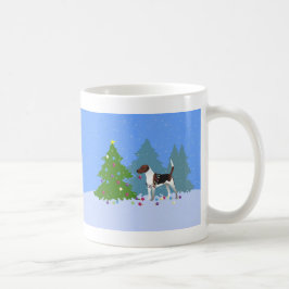 Harrier oder Beagle Dekorieren eines Weihnachtsbau Kaffeetasse