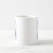 Harris Hawk auf der Lauer Cartoon	 Kaffeetasse (Mittel)