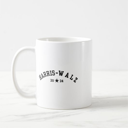 Harris Tim Walz Baseball Schriftart 2024 Wahl Kaffeetasse (Links)