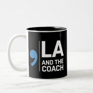 Harris Walz 2024 Comma La und The Coach 2024 Zweifarbige Tasse