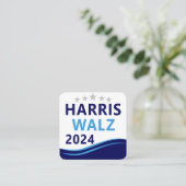 Harris Walz 2024 für President Blue Wave Quadratische Visitenkarte (Stehend Vorderseite)