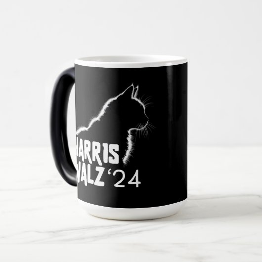 Harris Walz 2024 Verwandlungstasse (Vorderseite Links)