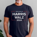 Harris Walz 2024 Wahl der Marine Men T-Shirt<br><div class="desc">Kamala Harris für Präsident und Tim Walz für Vizepräsident 2024 Navy Blue Men's T - Shirt der US-Präsidentschaftswahl Navy. Einfaches und modernes Design in Rot-Weiß-Farben mit US Flagge-Akzenten.</div>