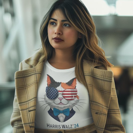 Harris Walz Childless Cat Ladys T-Shirt