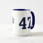 Harris Walz Football Tasse (VorderseiteRechts)