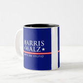 Harris Walz Ich bin mit Stupid-Tasse Zweifarbige Tasse (Vorderseite Links)