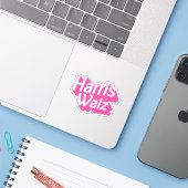 Harris Walz Pink Aufkleber (Laptop mit iPhone)