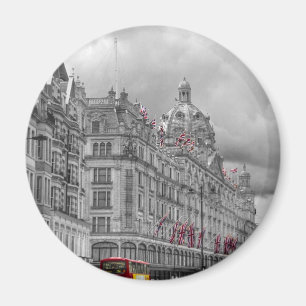 Harrods von Knightsbridge bw hdr Magnet
