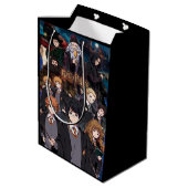 HARRY POTTER™ Anime-Ensemble-Szene Mittlere Geschenktüte (Rückseite Schrägansicht)