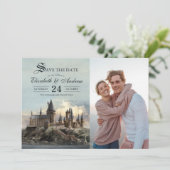 Harry Potter | Burg Hogwarts Save the Date Einladung (Stehend Vorderseite)