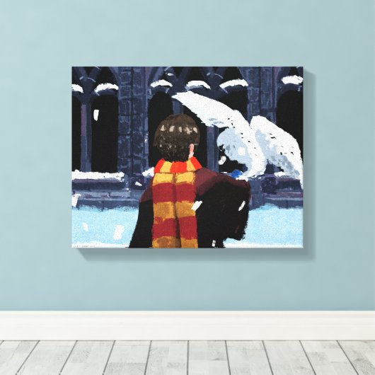 HARRY POTTER™ & Hedwig im Schnee Leinwanddruck (Insitu (Holzboden))