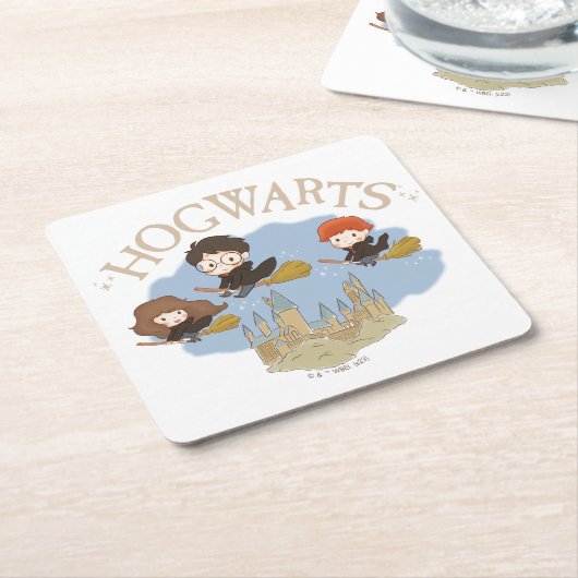 HARRY POTTER™, Hermione & Ron Fly Over HOGWARTS™ Rechteckiger Pappuntersetzer (angewinkelt)