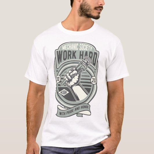 hart arbeiten T-Shirt (Vorderseite)