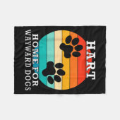 Hart Home For Wayward Dogs Family Name Fleecedecke (Vorderseite (Horizontal))