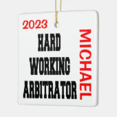 harte Arbeitsarbitrage Keramikornament (Links)