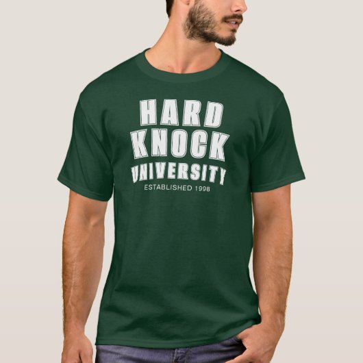 HARTE SCHULE DER ERFAHRUNG T-Shirt (Vorderseite)
