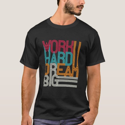 harter Traum Großes Design T-Shirt (Vorderseite)