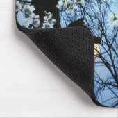 Hartriegelblüten mit Sonnenuntergang Mousepad (Ecke)