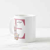 Häschen-Osterkorb Mädchen personalisierter Name Os Kaffeetasse (Vorderseite Links)
