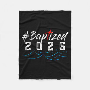Hashtag Getauft 2026 T-Shirt Taufhemd Gott Christ Fleecedecke
