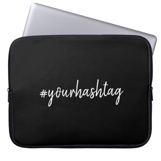 Hashtag | Modernes Skript Trendy Black Laptopschutzhülle (Vorderseite)