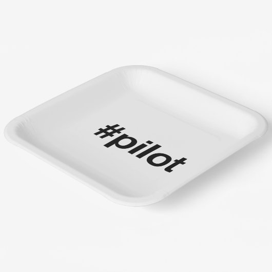 HASHTAG-PILOT PAPPTELLER (Gewinkelt)