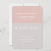 Hashtag schicke Hochzeit der modernen lila grauen Einladung (Vorderseite)