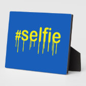 Hashtag Selfie Drooling auf blaue Dekoration Fotoplatte (Seite)