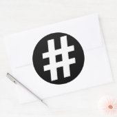 HASHTAG SYMBOL RUNDER AUFKLEBER (Umschlag)