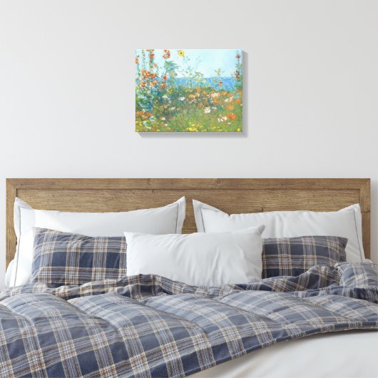 Hassam's "Poppies, Isle of Shoals" - Wrapped Leinwanddruck (Insitu (Schlafzimmer))