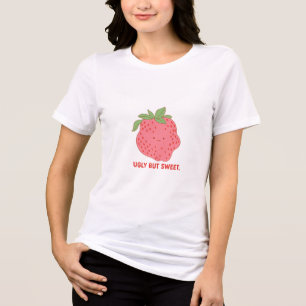 Hässlicher, aber süßer Erdbeermeme-Charakter Tri-Blend Shirt