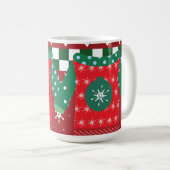 Hässliches Schneeflockenmuster Rot Grün Pullover Kaffeetasse (VorderseiteRechts)