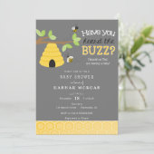 Hast du den Buzz gehört? Bee Baby Shower Einladung (Stehend Vorderseite)