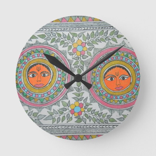 hat ein "Sonne" Motiv "in der madhubani Malerei" Runde Wanduhr (Vorderseite)