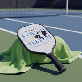 Hat ihre Partnerin gefunden Pickleball Sportliche Schläger