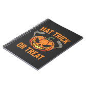Hat Trick oder Treat Spooky Halloween Eishockey Notizblock (Linke Seite)