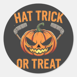 Hat Trick oder Treat Spooky Halloween Eishockey Runder Aufkleber