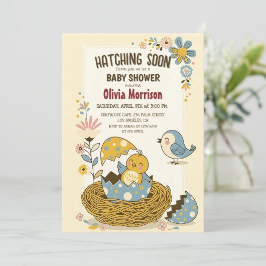 "Hatching bald" Niedliche Baby Bird Baby Dusche Einladung (Stehend Vorderseite)