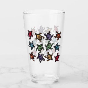 Haufen abstrakter Schwarzer Turtles Muscheln in Fa Glas