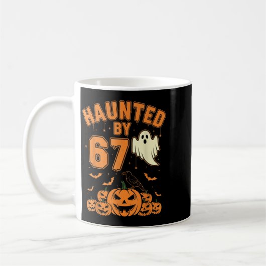 Haunted By 67 – Funny Ghost And Pumpkin Halloween Kaffeetasse (Links)