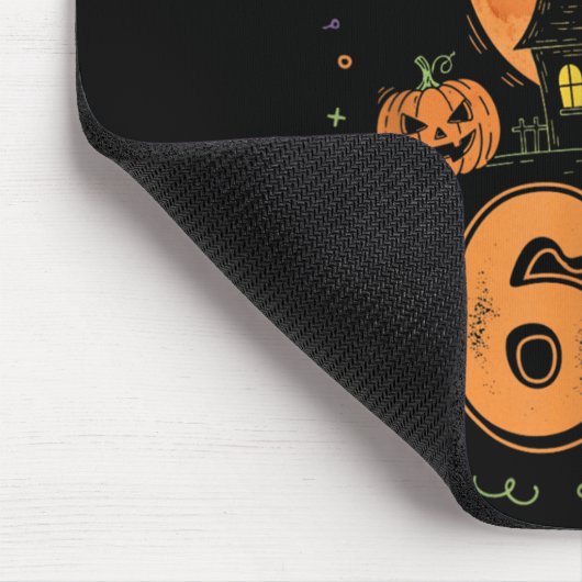 Haunted By 67 Funny Halloween  Mousepad (Ecke)