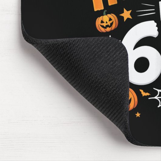 Haunted By 67 Funny Pumpkin And Ghost Halloween Co Mousepad (Ecke)
