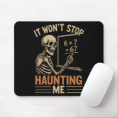 Haunted By 67 Skeleton Math Teacher Student Hallow Mousepad (Mit Mouse)