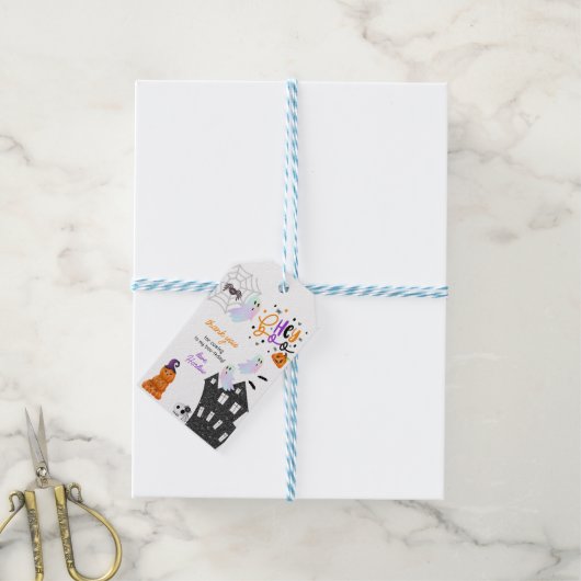 Haunted House Hey Boo Purple Halloween Birthday  Geschenkanhänger (Mit Garn)