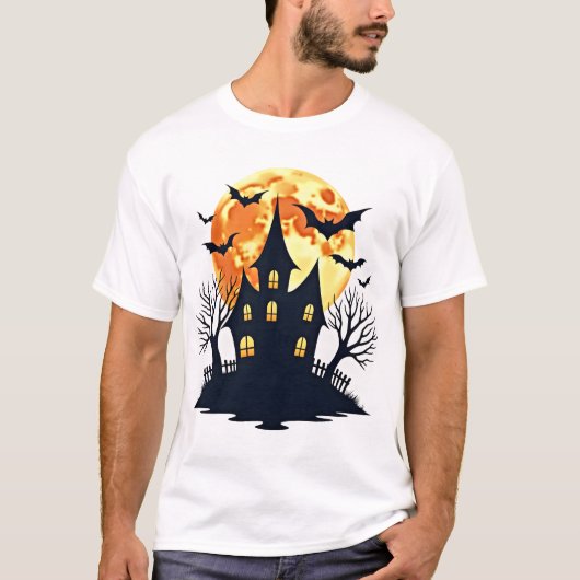 Haunted House with Bats � Spooky Halloween Tee (Vorderseite)
